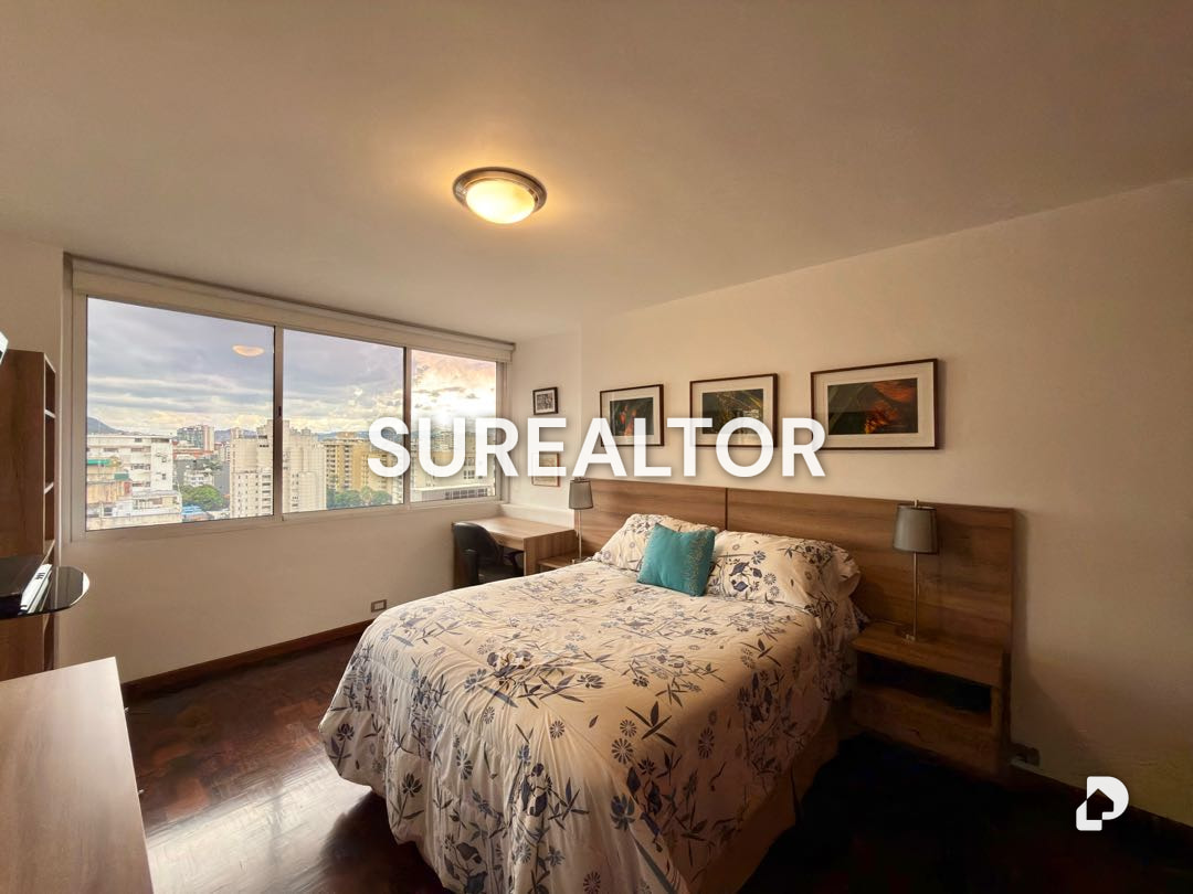 Apartamento en Los Palos Grandes, Caracas – 14