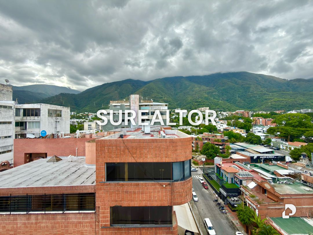 Apartamento en Los Palos Grandes, Caracas – 27