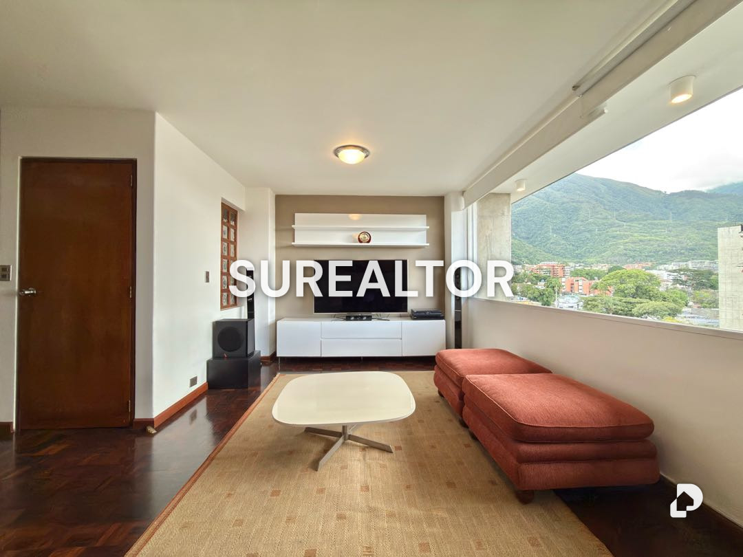 Apartamento en Los Palos Grandes, Caracas – 10