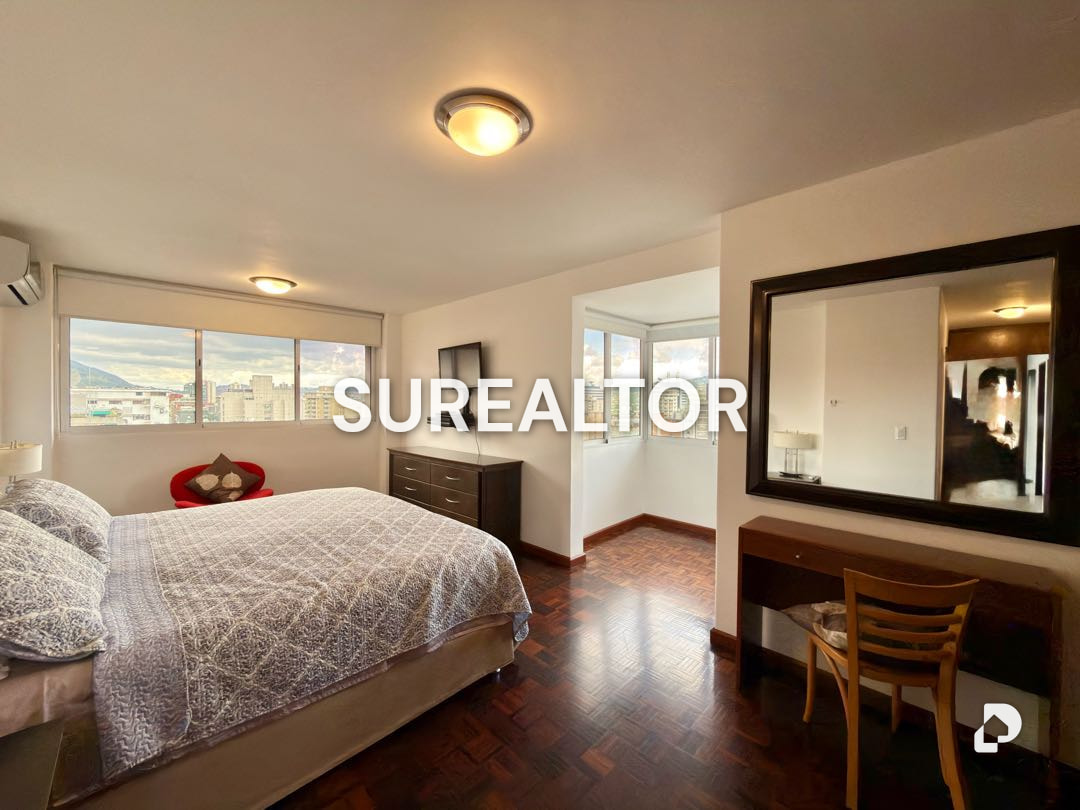 Apartamento en Los Palos Grandes, Caracas – 16