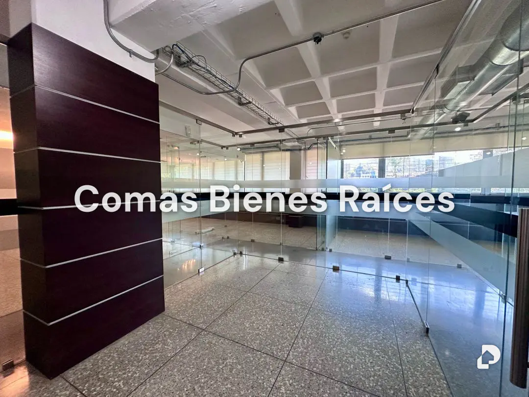 Oficina en La Trinidad, Caracas – 13
