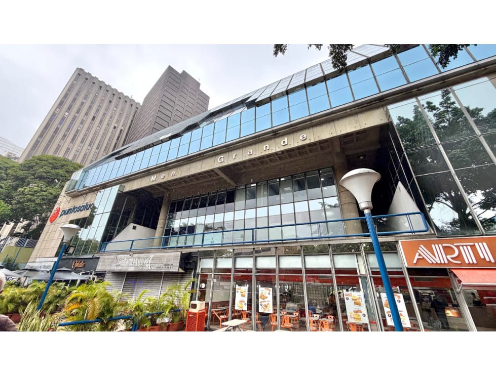 Oficina en Los Palos Grandes, Caracas - 1