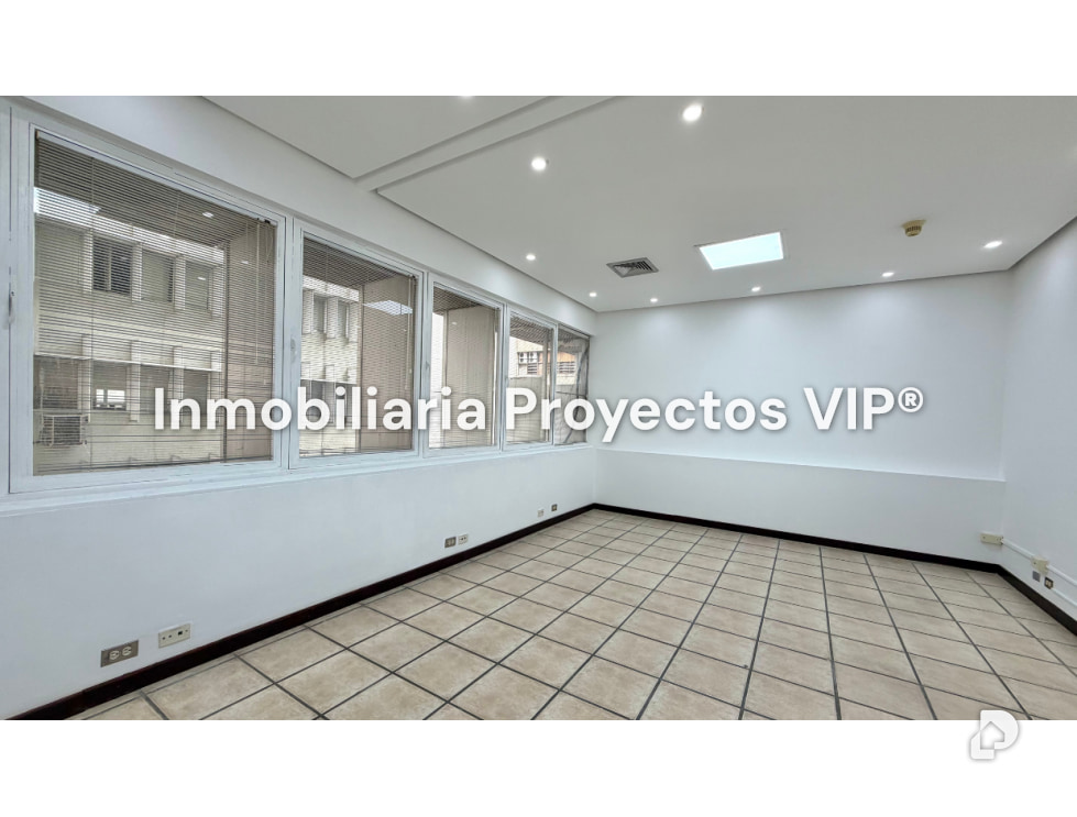Oficina en Los Palos Grandes, Caracas – 8
