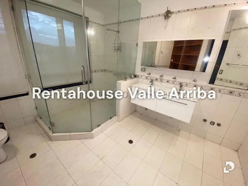 Apartamento en Los Samanes, Caracas – 23