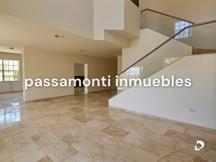 Townhouse en Paraiso, Porlamar – 10