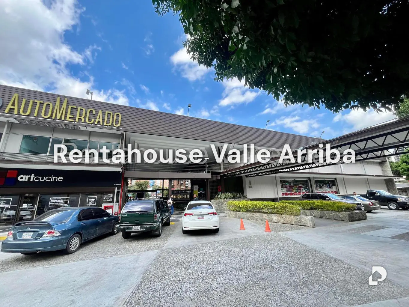 Local comercial en Las Mercedes, Caracas – 27