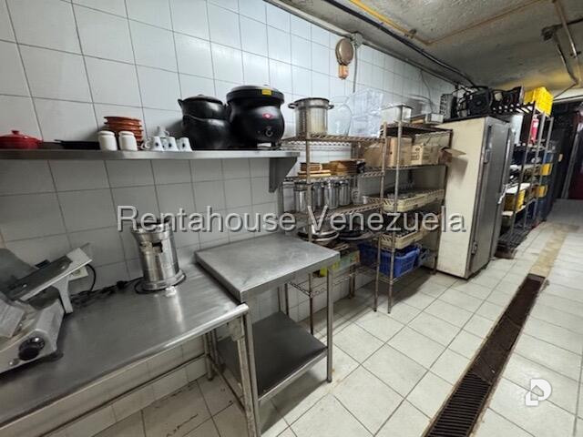 Local comercial en El Hatillo, Caracas – 22