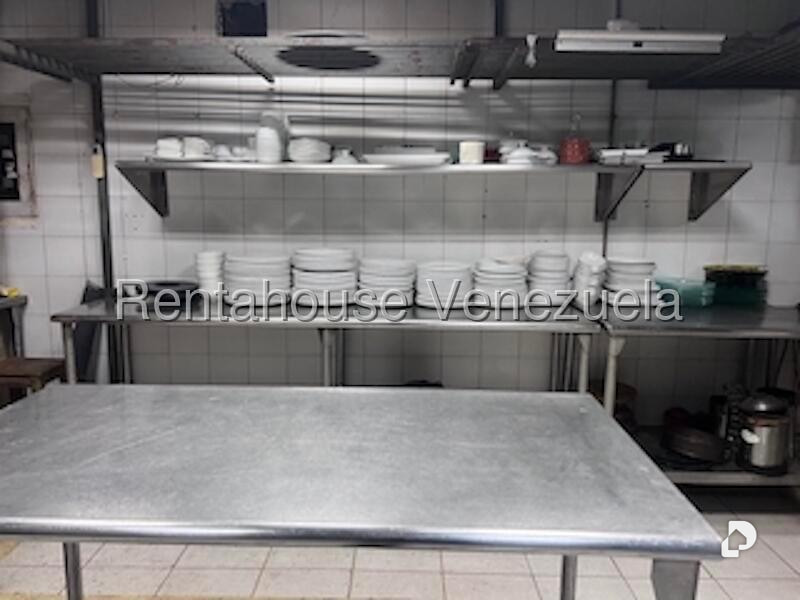 Local comercial en El Hatillo, Caracas – 18
