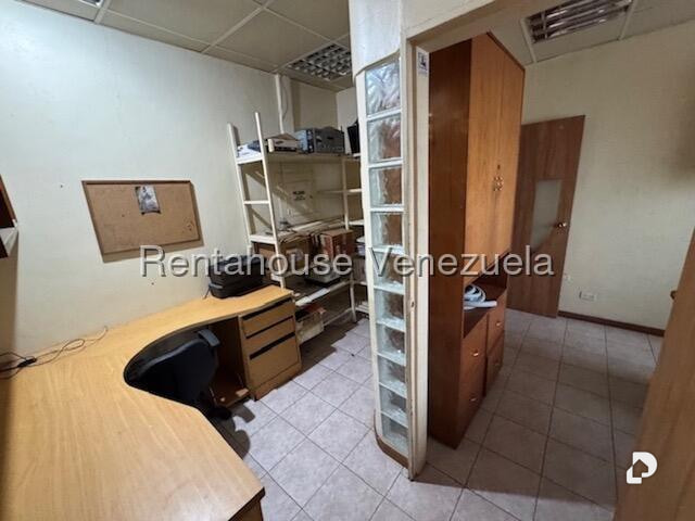 Local comercial en El Hatillo, Caracas – 29