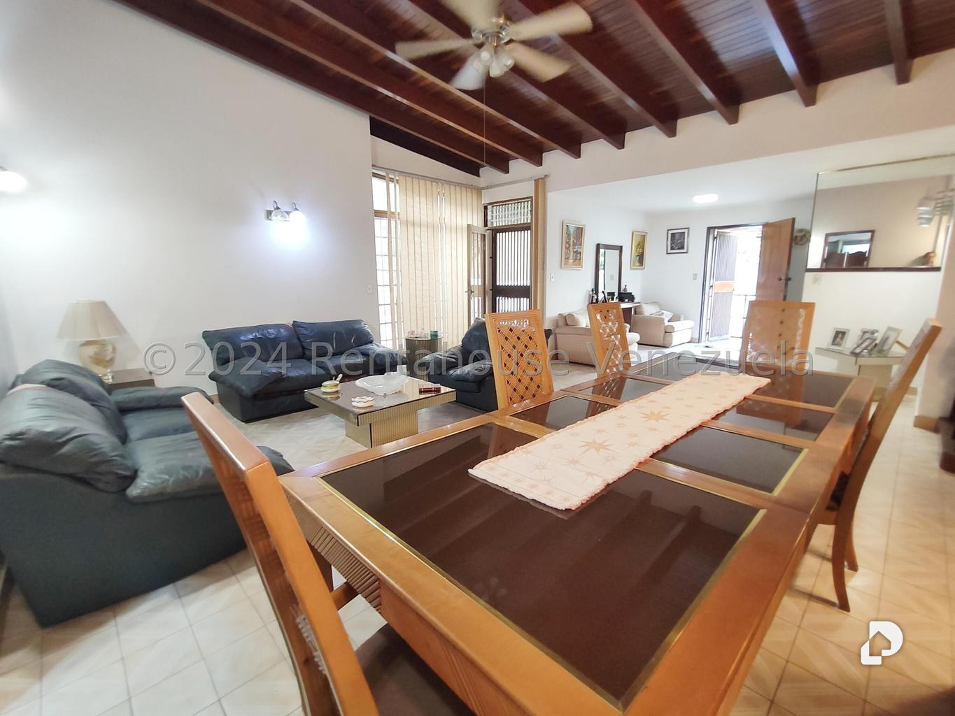 Casa en Los Palos Grandes, Caracas – 10