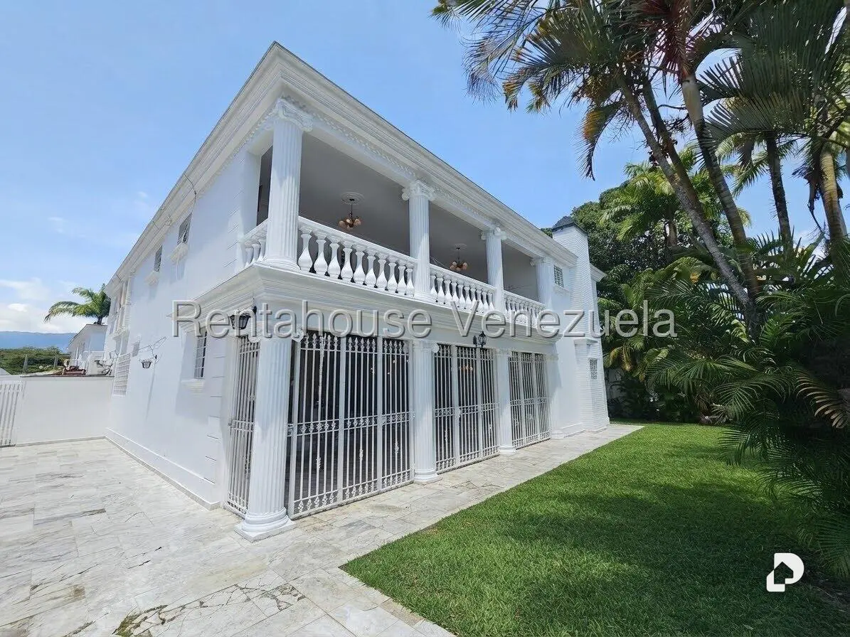 Casa en Lomas de La Lagunita, Caracas – 7