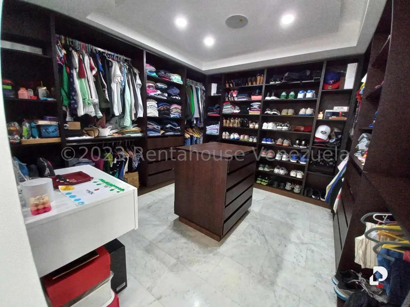 Apartamento en Lomas de La Alameda, Caracas – 30