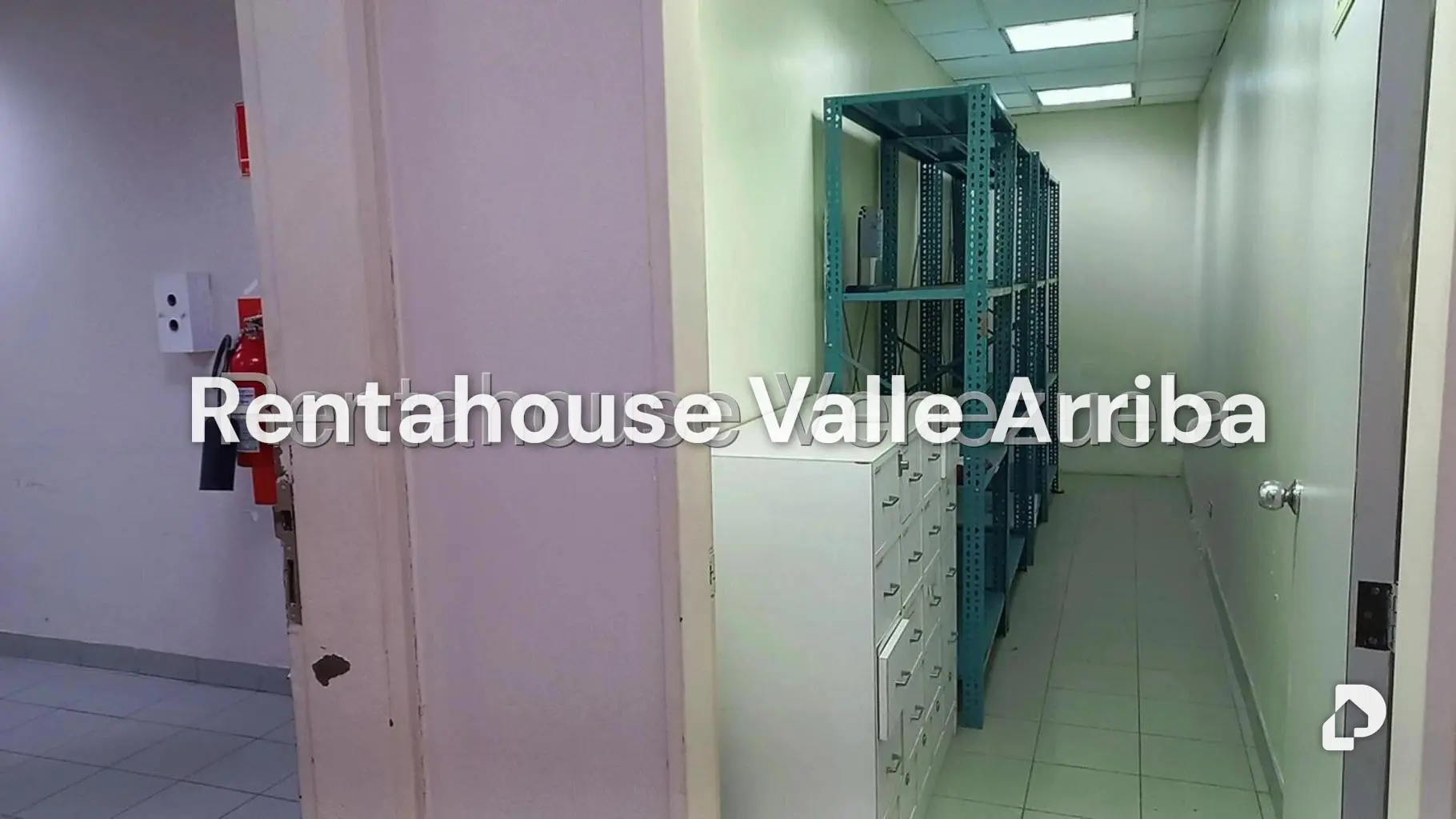 Local comercial en Los Cortijos de Lourdes, Caracas – 23