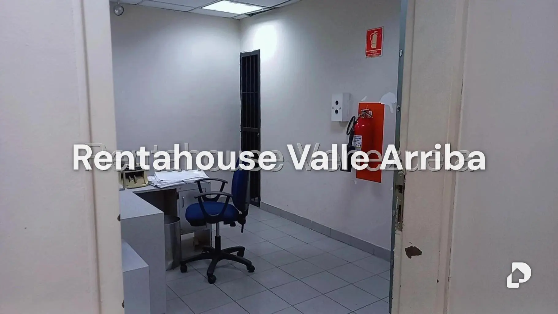 Local comercial en Los Cortijos de Lourdes, Caracas – 24