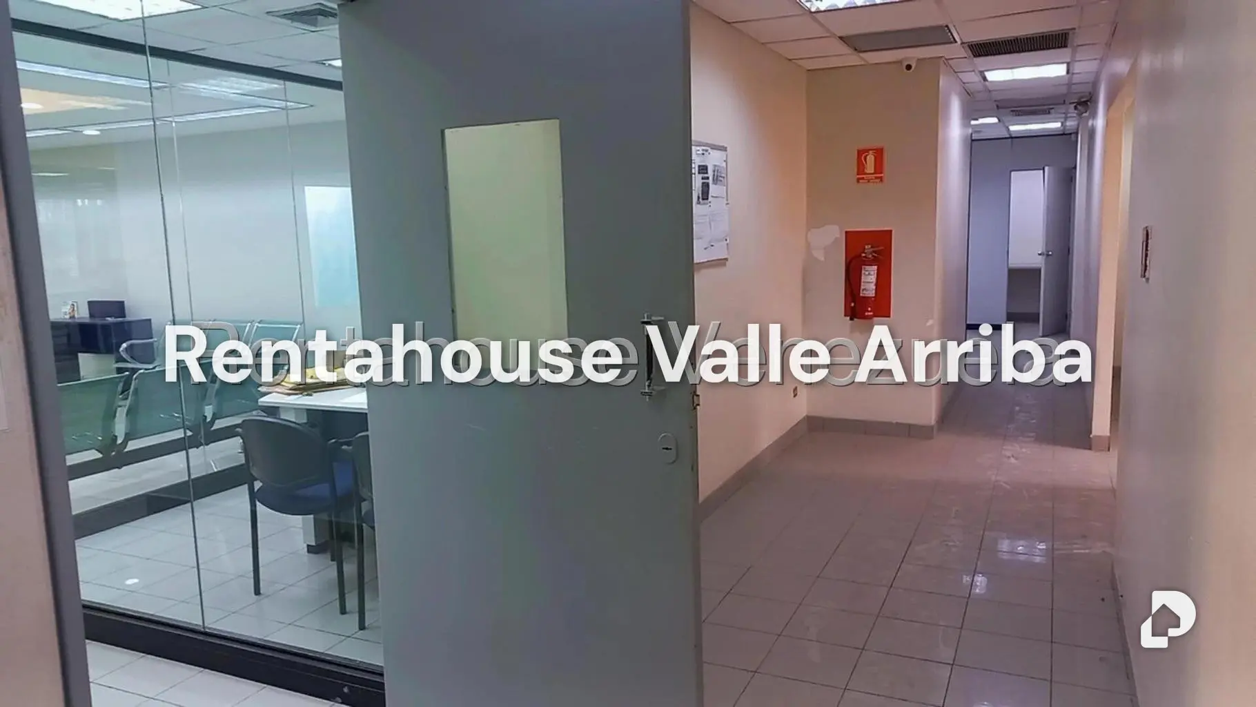Local comercial en Los Cortijos de Lourdes, Caracas – 11