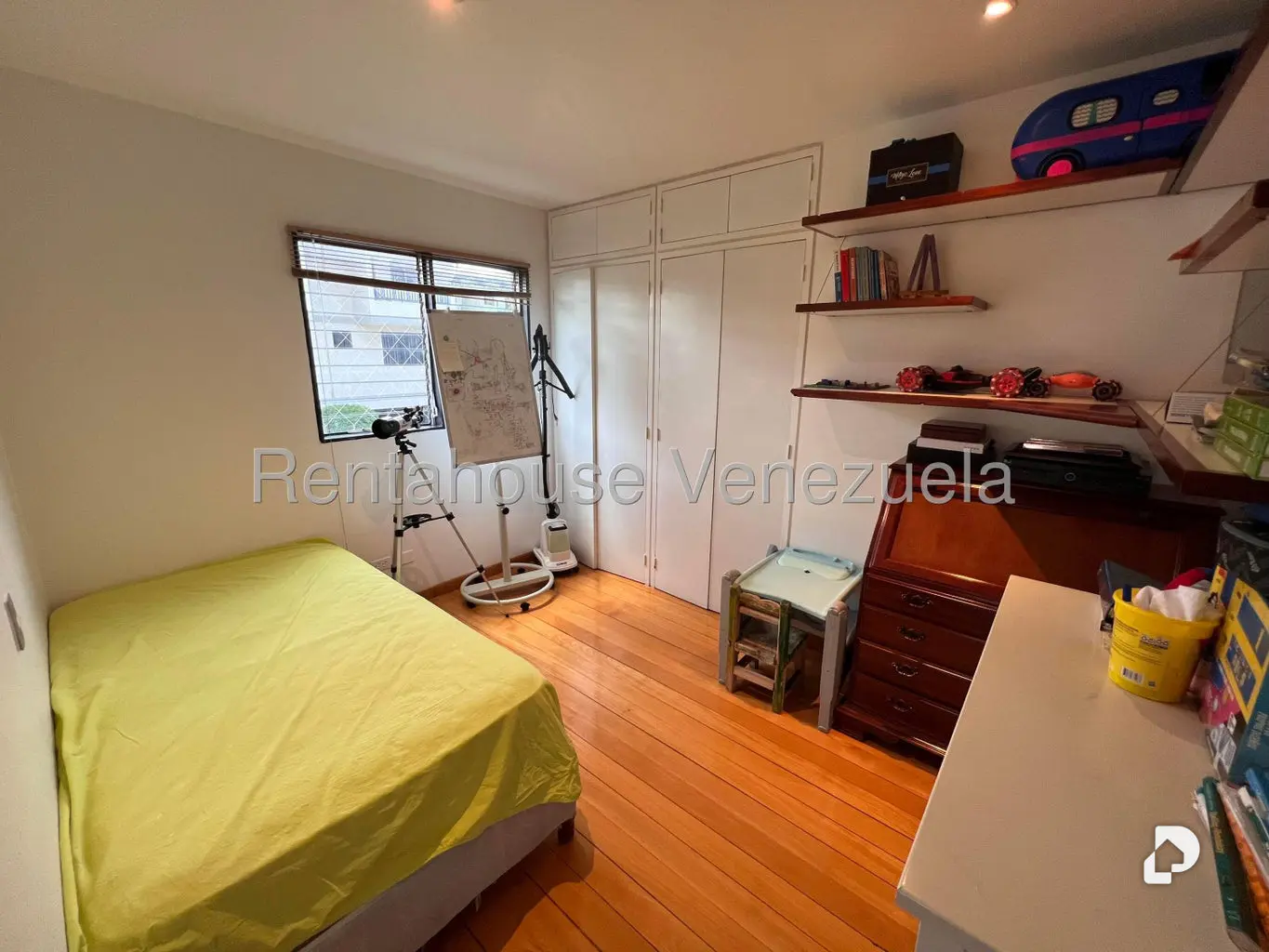 Apartamento en Cumbres de Curumo, Caracas – 25