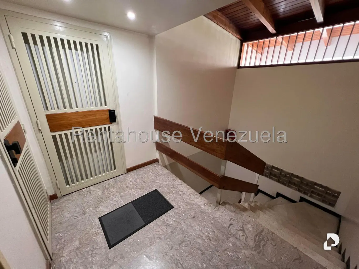 Apartamento en Cumbres de Curumo, Caracas – 28