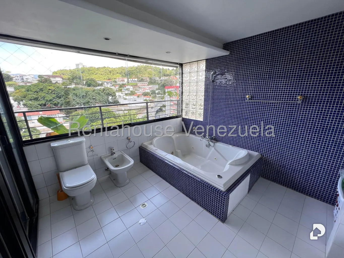 Apartamento en Cumbres de Curumo, Caracas – 21