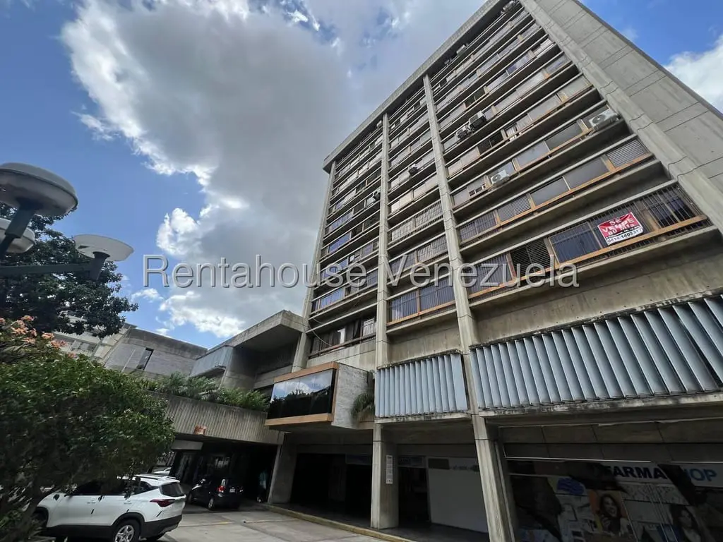 Local comercial en El Marqués, Caracas - 1