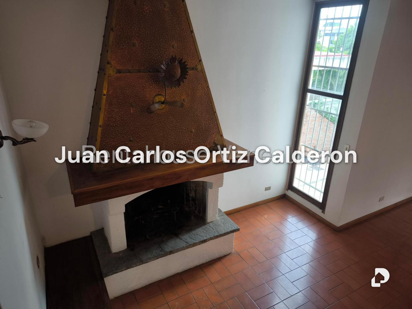 House in Cumbres de Curumo, Caracas – 23