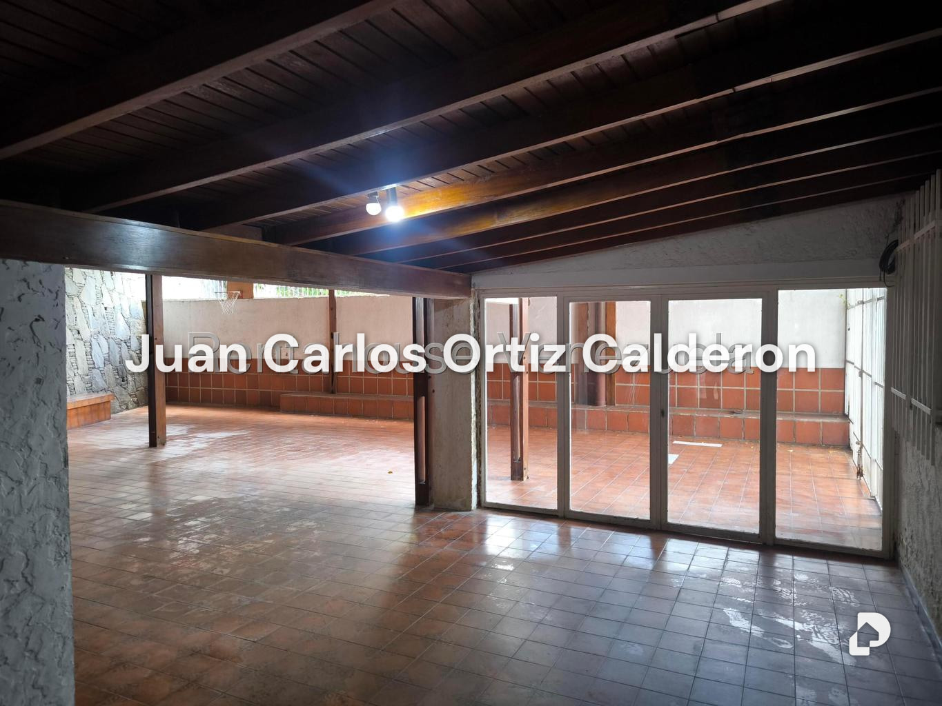 House in Cumbres de Curumo, Caracas – 27