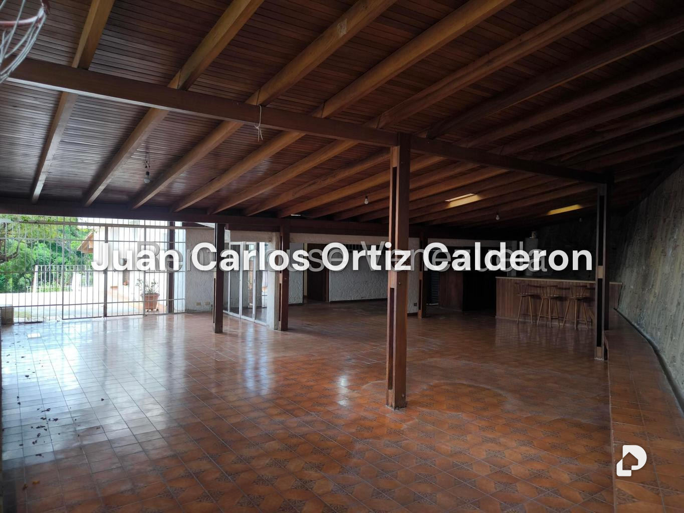 House in Cumbres de Curumo, Caracas – 29