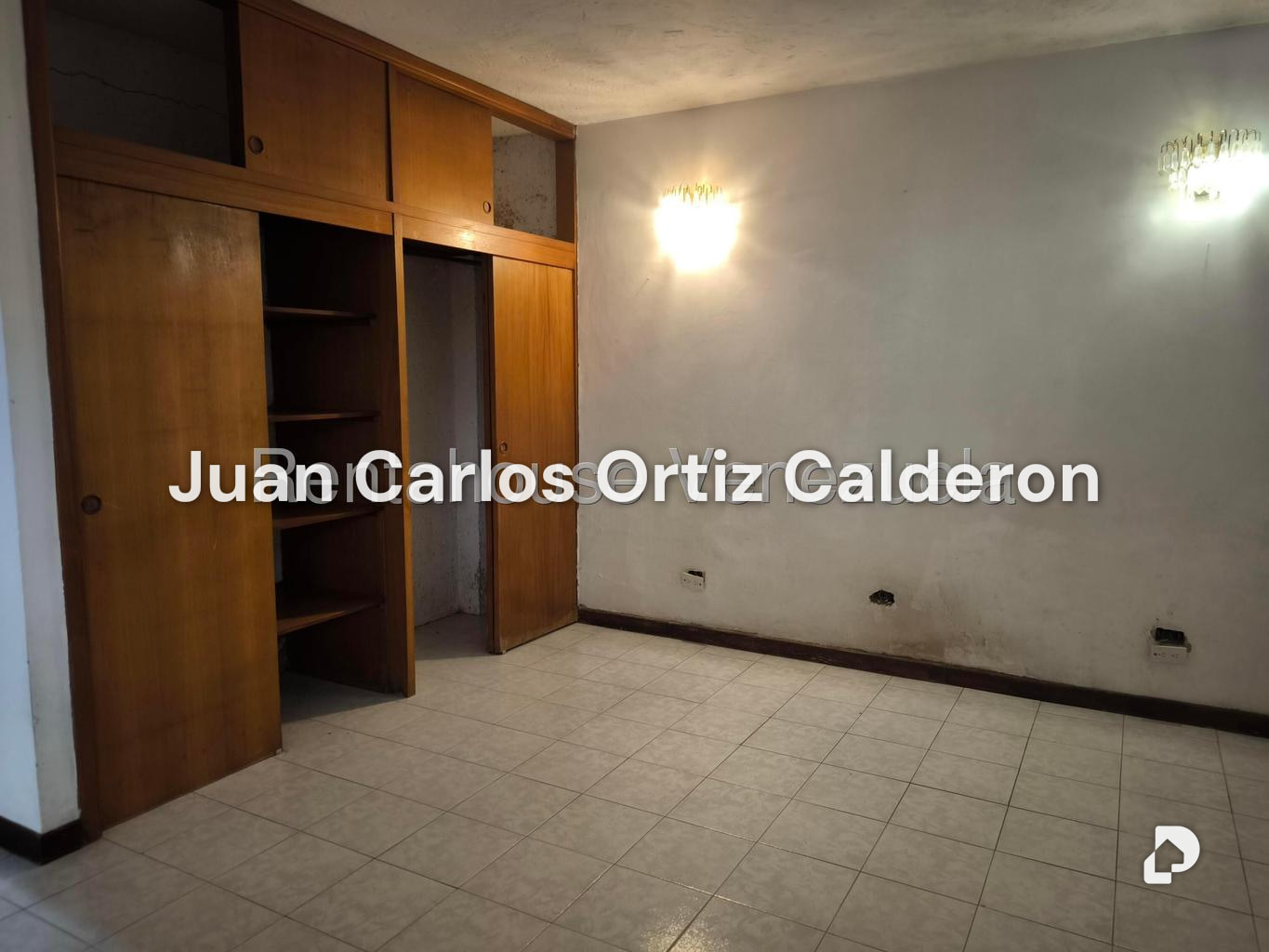 House in Cumbres de Curumo, Caracas – 15