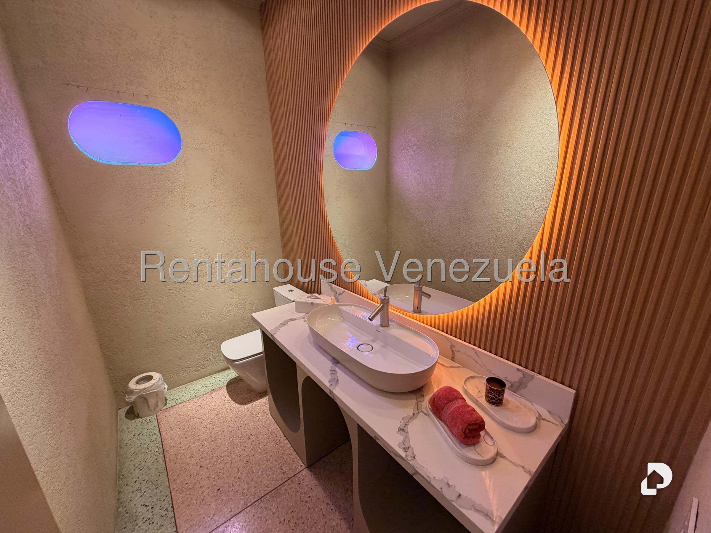 Local comercial en Altamira, Caracas – 9
