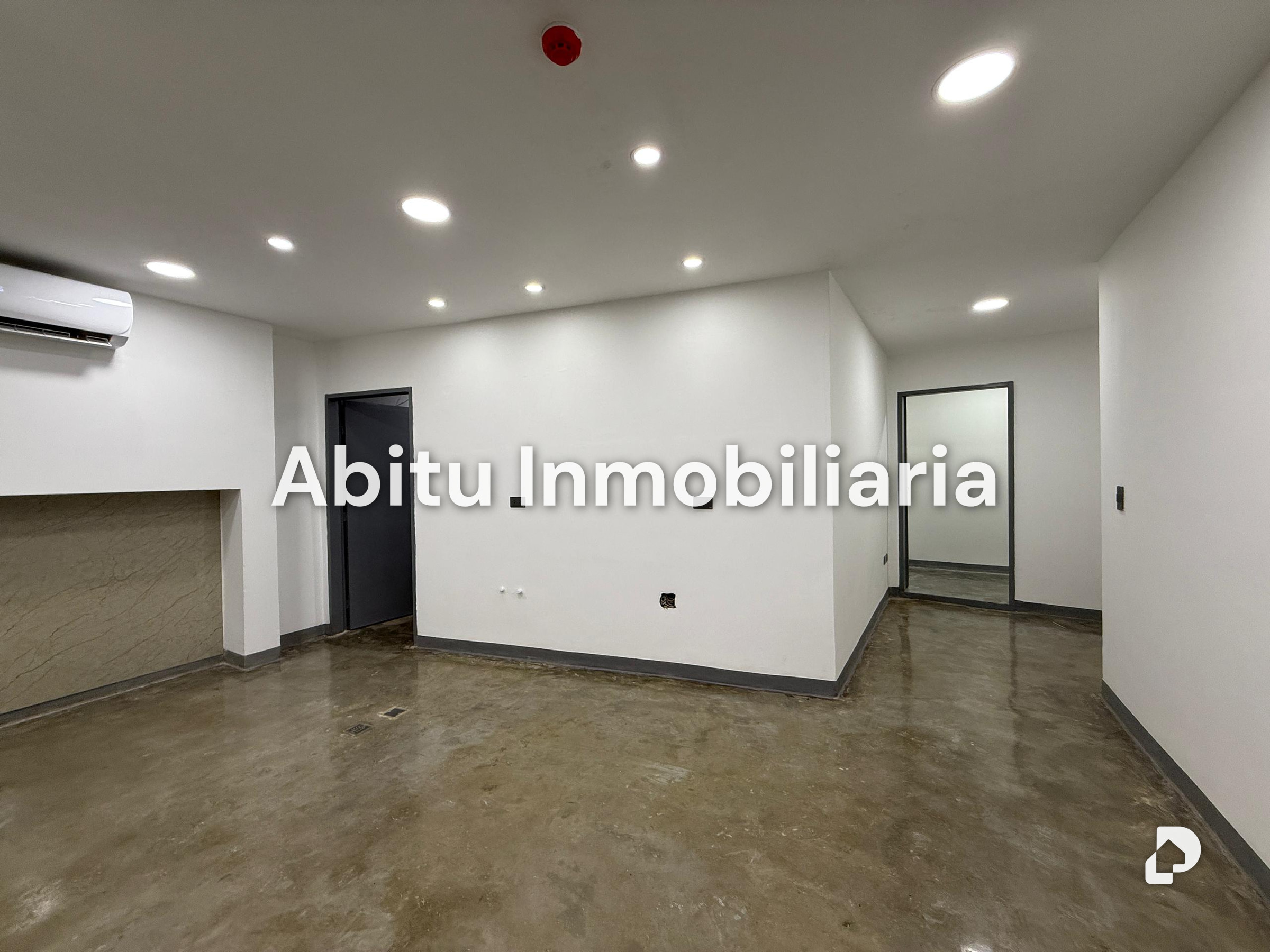 Local comercial en San Román, Caracas – 9