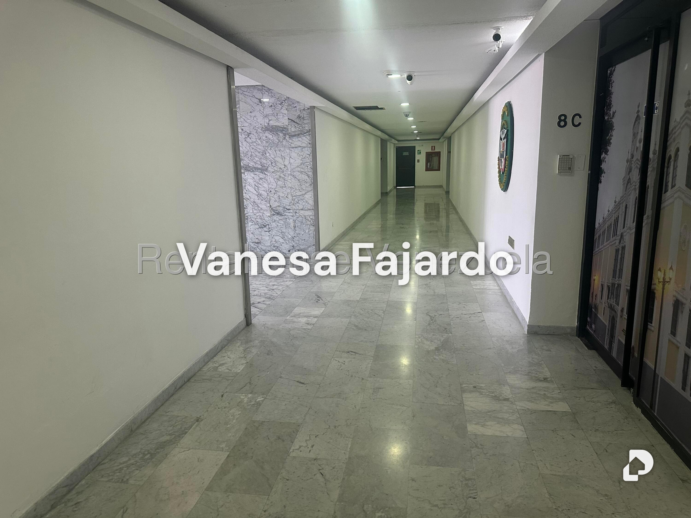 Oficina en Chuao, Caracas – 23