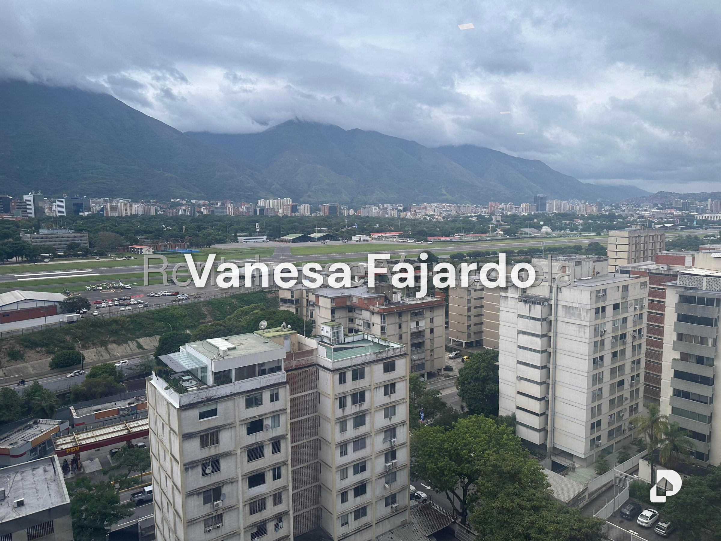 Oficina en Chuao, Caracas – 21