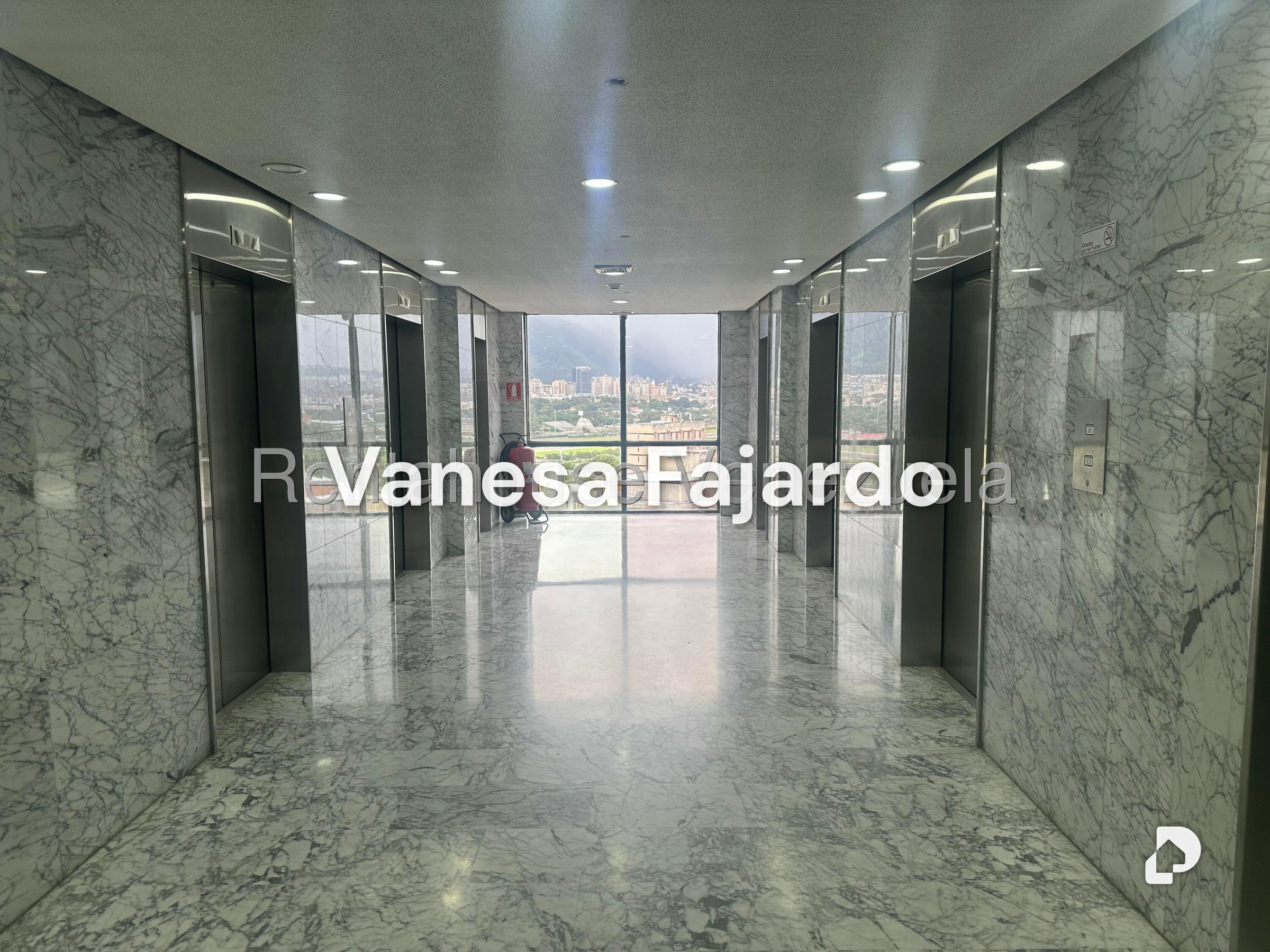 Oficina en Chuao, Caracas – 22