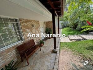 House in Prados del Este, Caracas – 14
