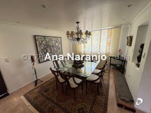 House in Prados del Este, Caracas – 19