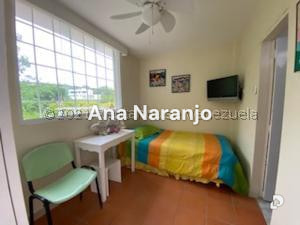 House in Prados del Este, Caracas – 4