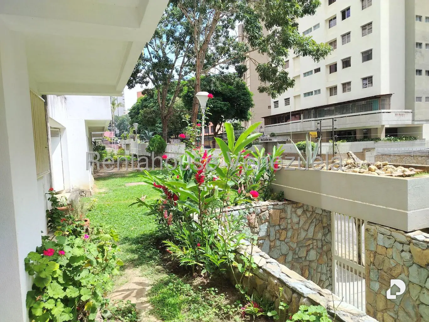 Apartamento en Terrazas del Ávila, Caracas – 2