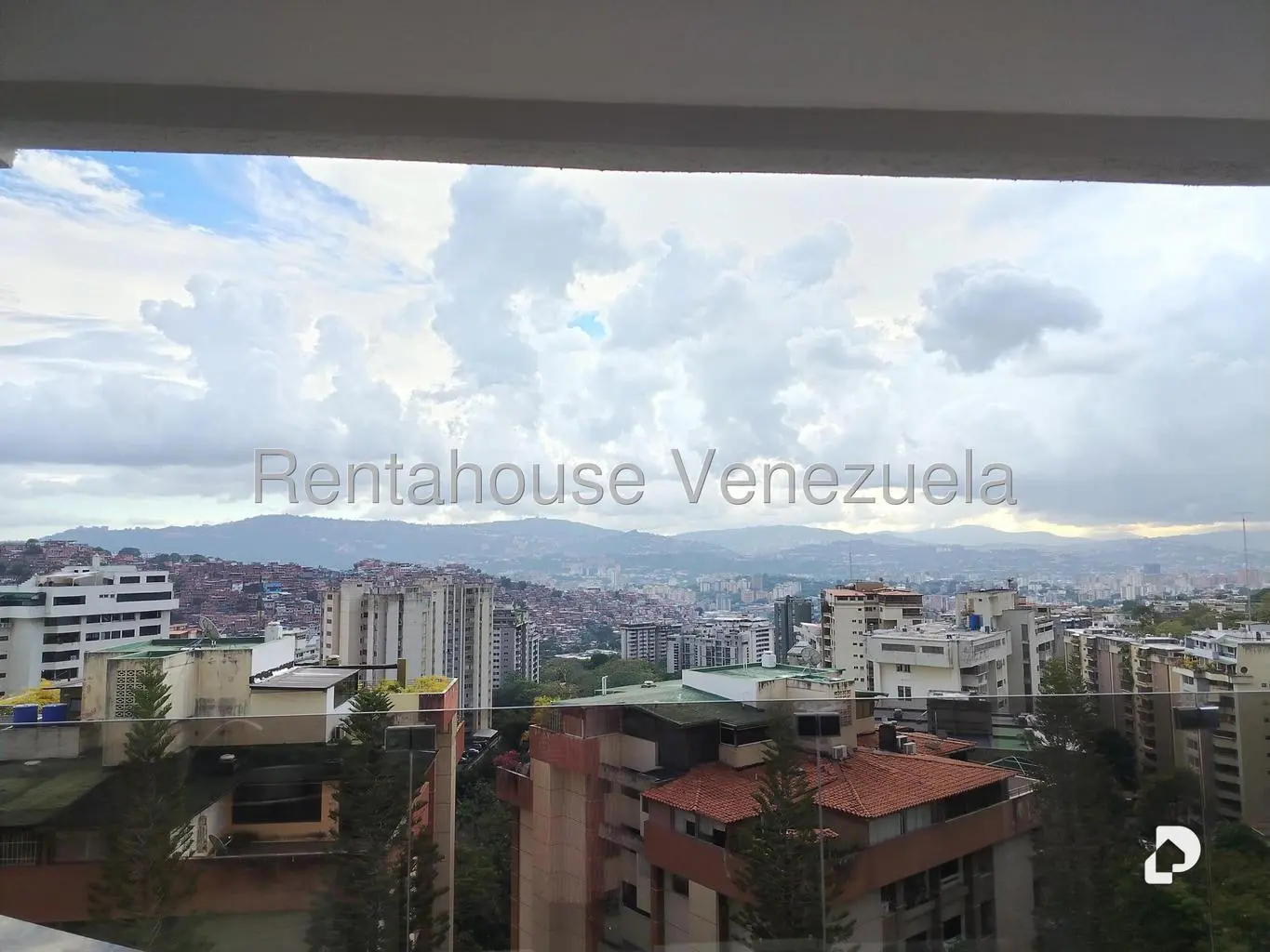 Apartamento en Terrazas del Ávila, Caracas – 19