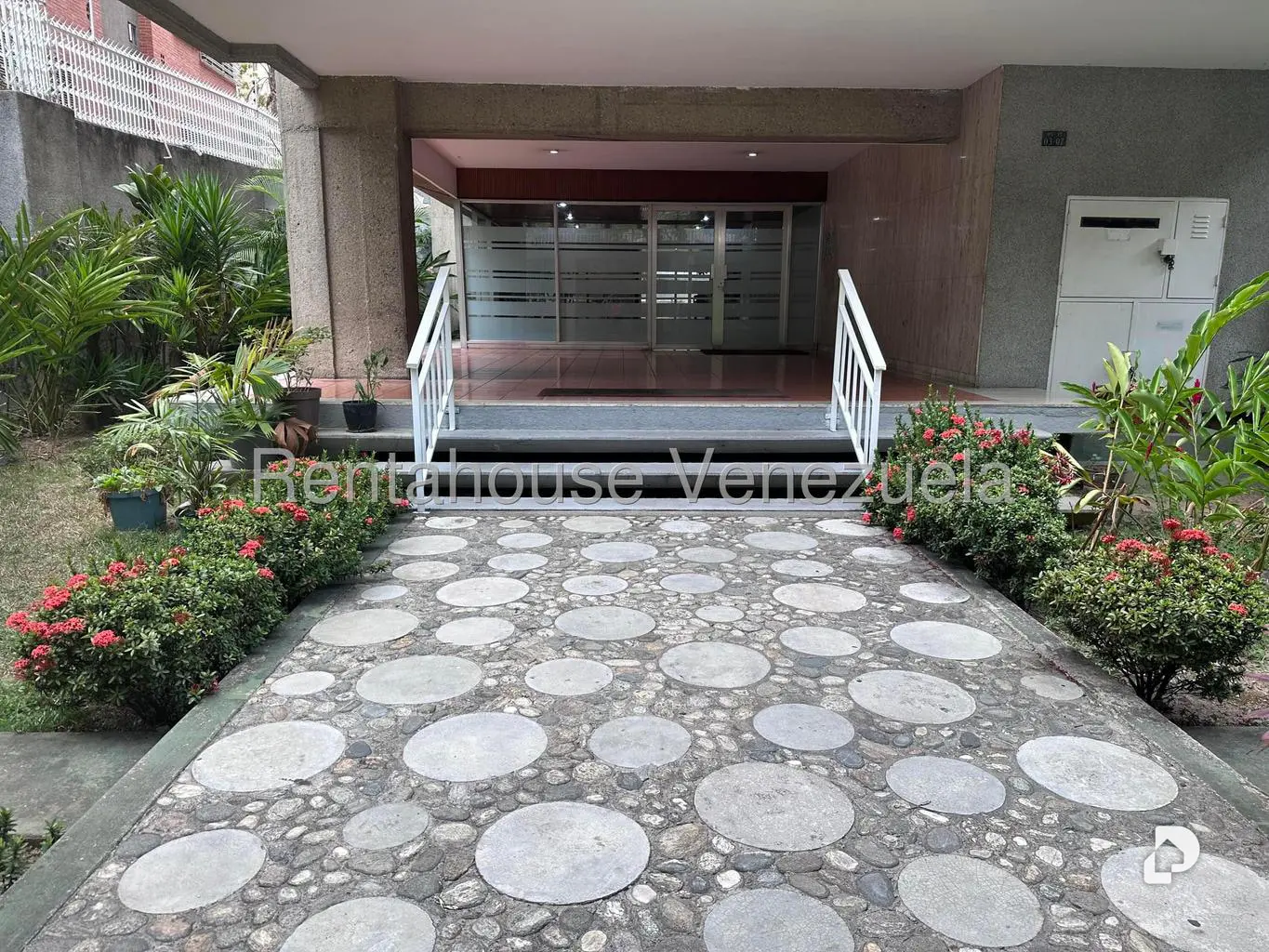 Apartamento en La Florida, Caracas – 6