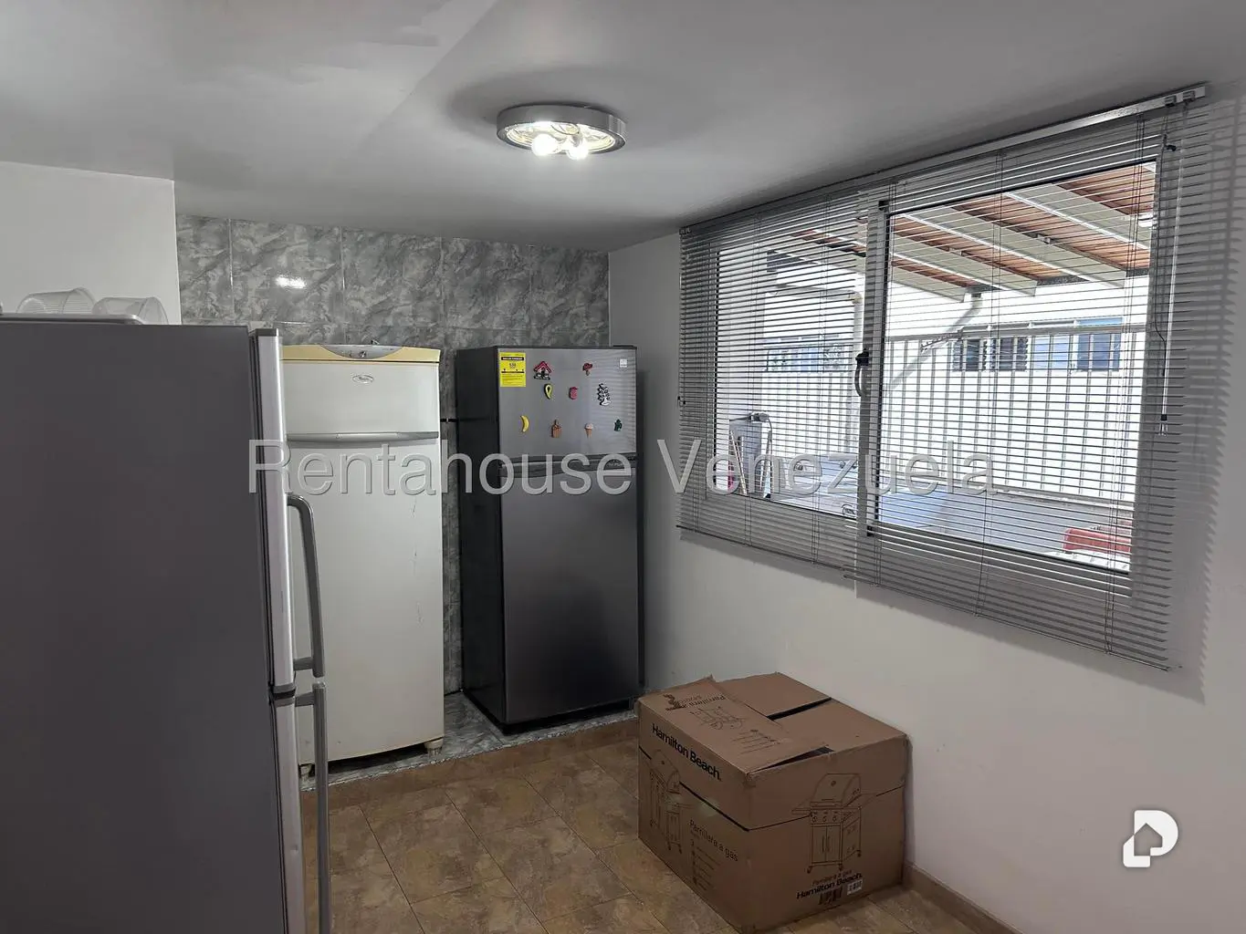 Apartamento en La Florida, Caracas – 22