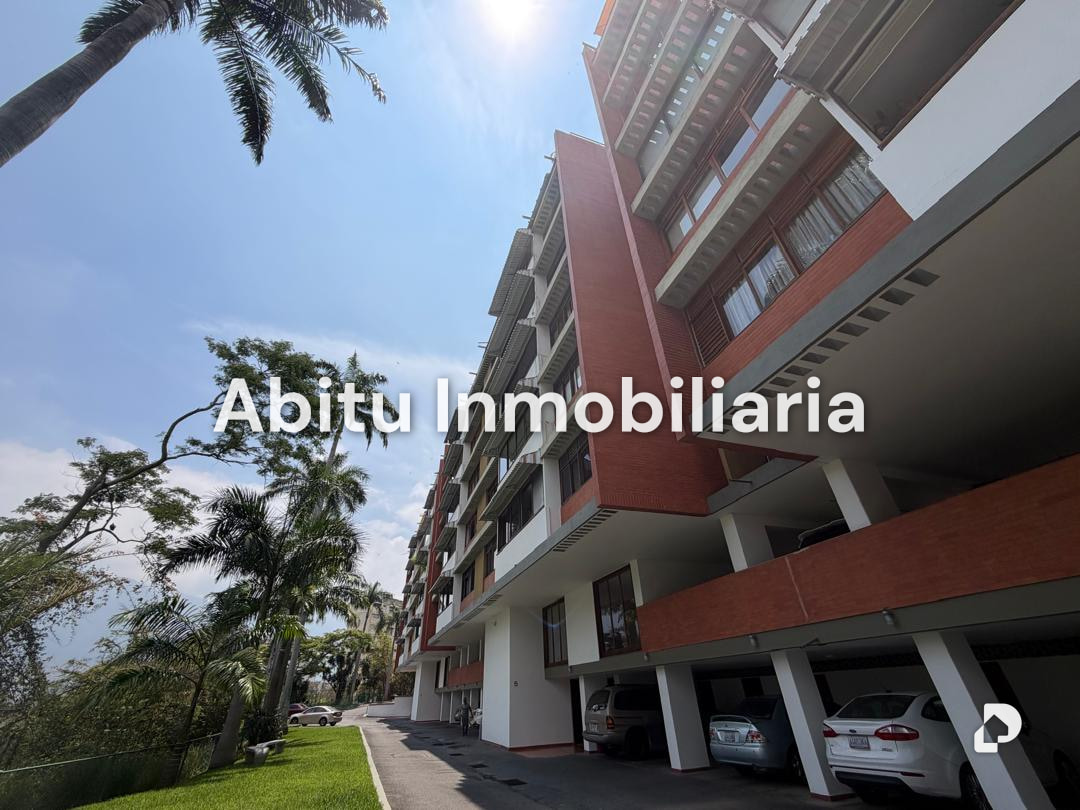 Apartamento en Lomas de Chuao, Caracas – 16