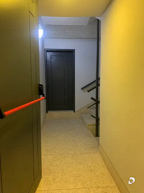 Oficina en Las Mercedes, Caracas – 9