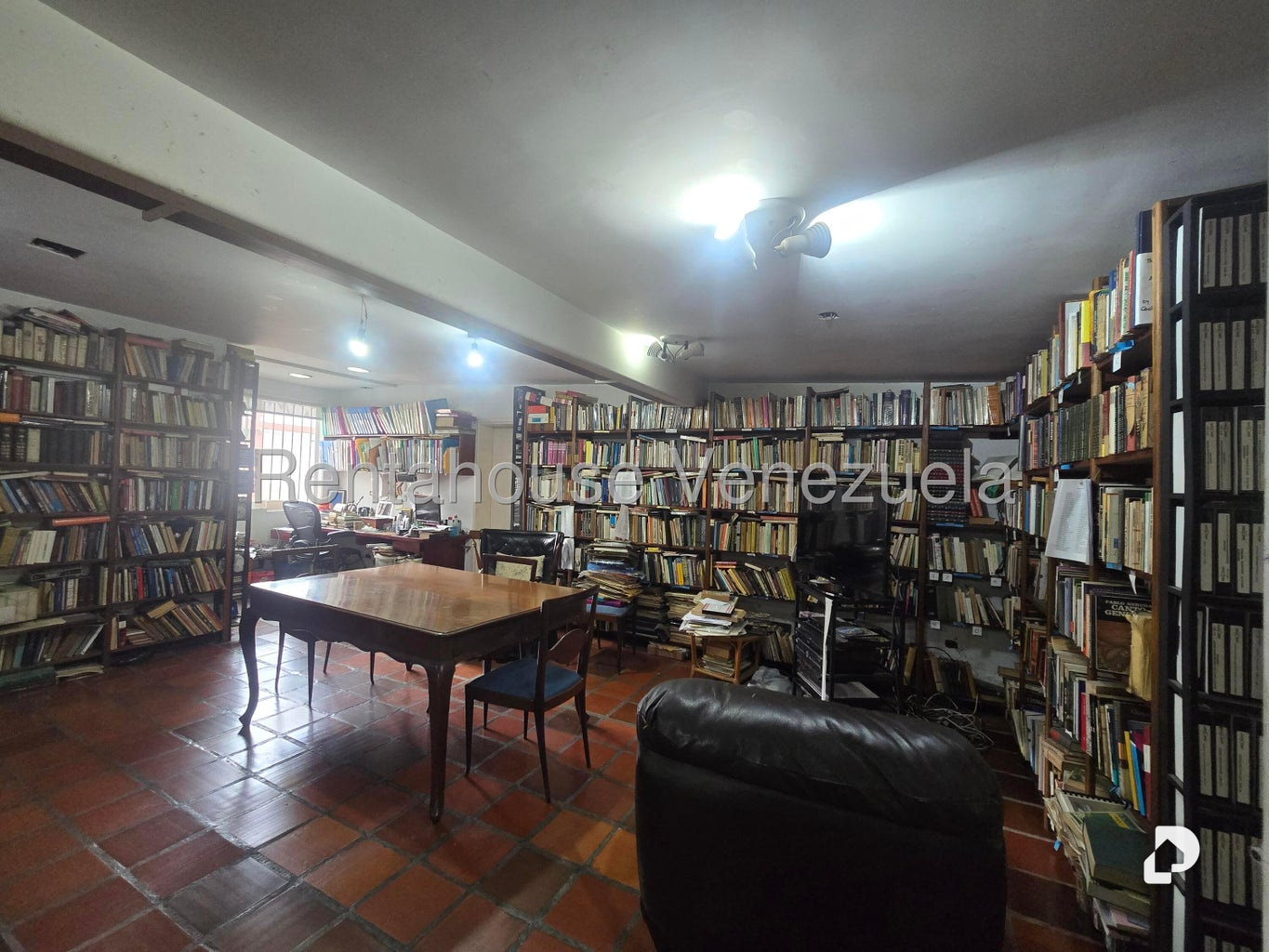 Casa en La Floresta, Caracas – 21