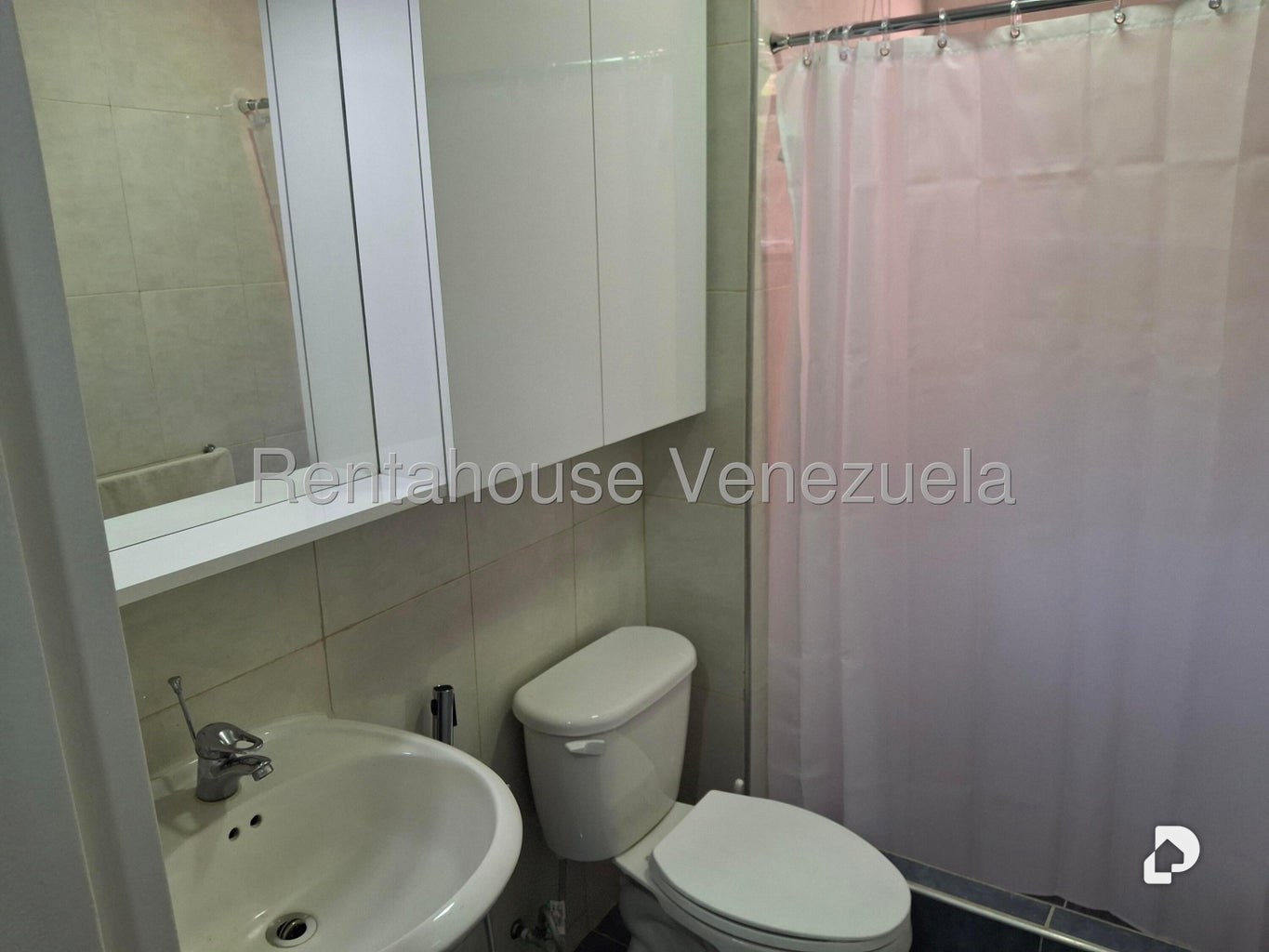 Apartamento en Solar del Hatillo, Caracas – 29