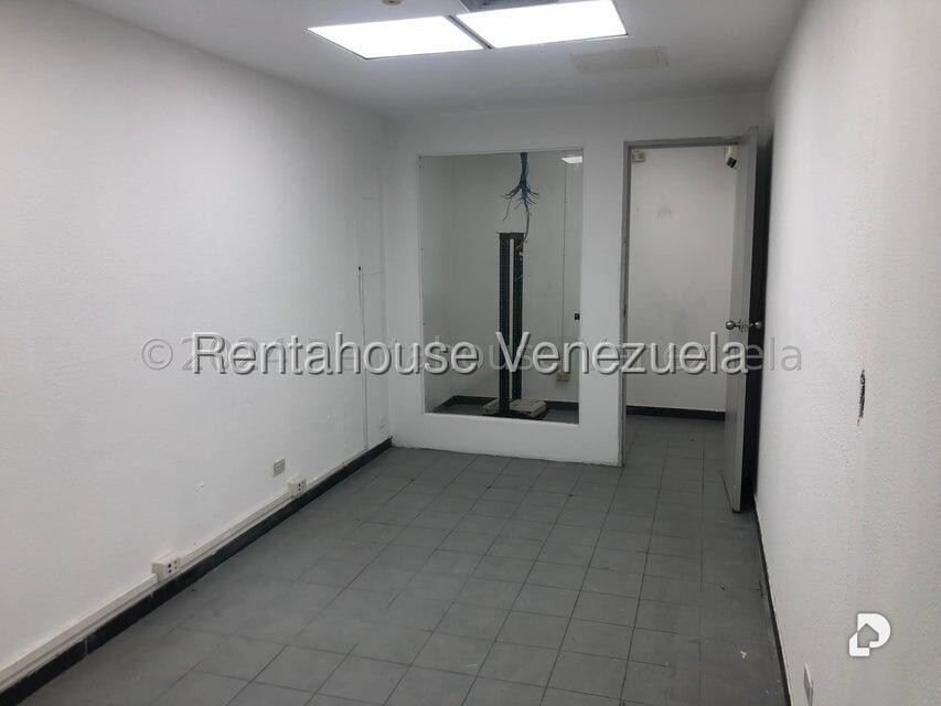 Oficina en Boleíta Sur, Caracas – 8