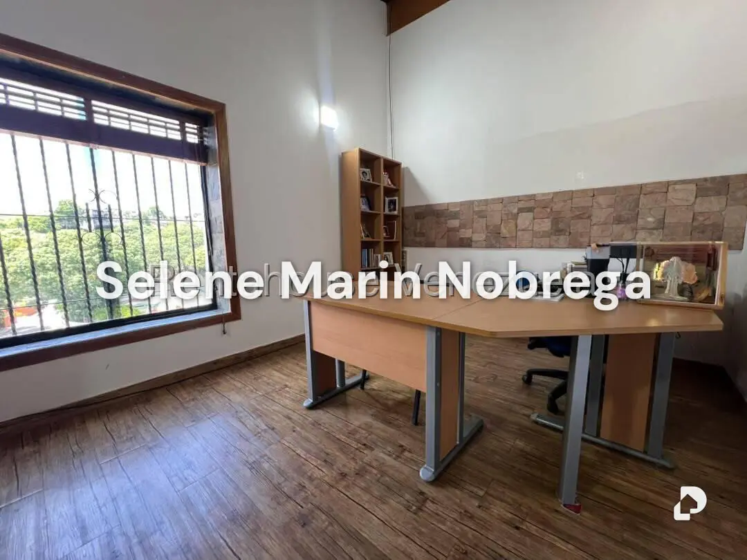 Casa en Cumbres de Curumo, Caracas – 4