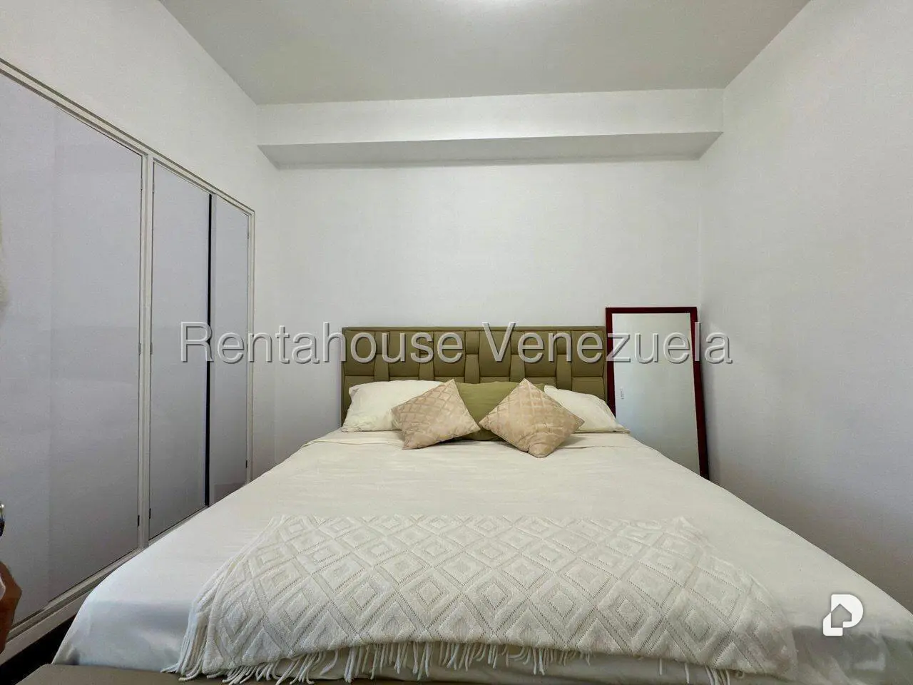 Apartamento en Guaicay, Caracas – 23