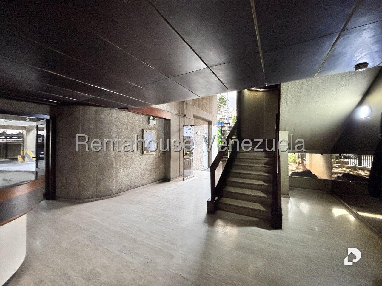 Apartamento en Los Palos Grandes, Caracas – 6