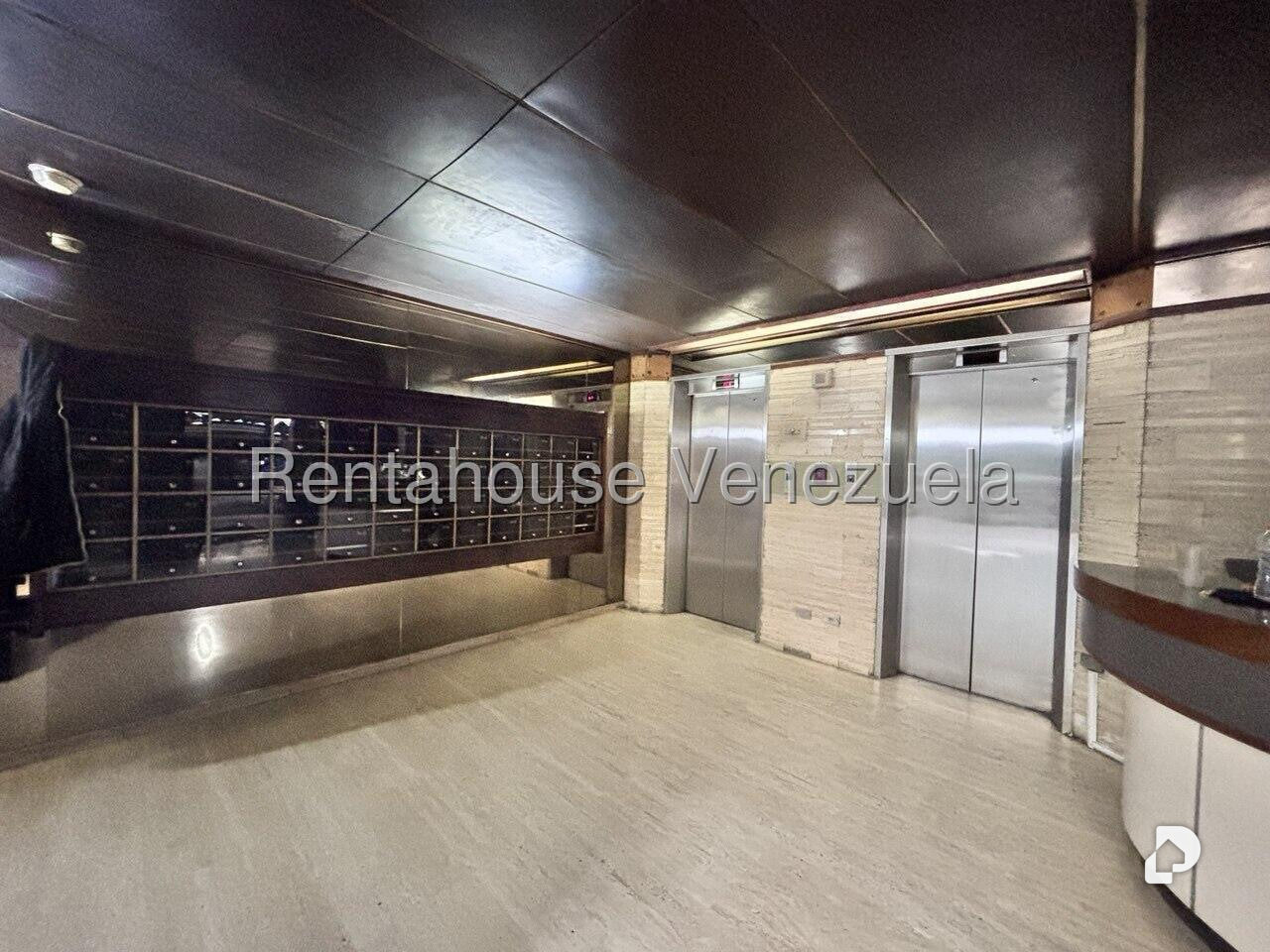 Apartamento en Los Palos Grandes, Caracas – 5