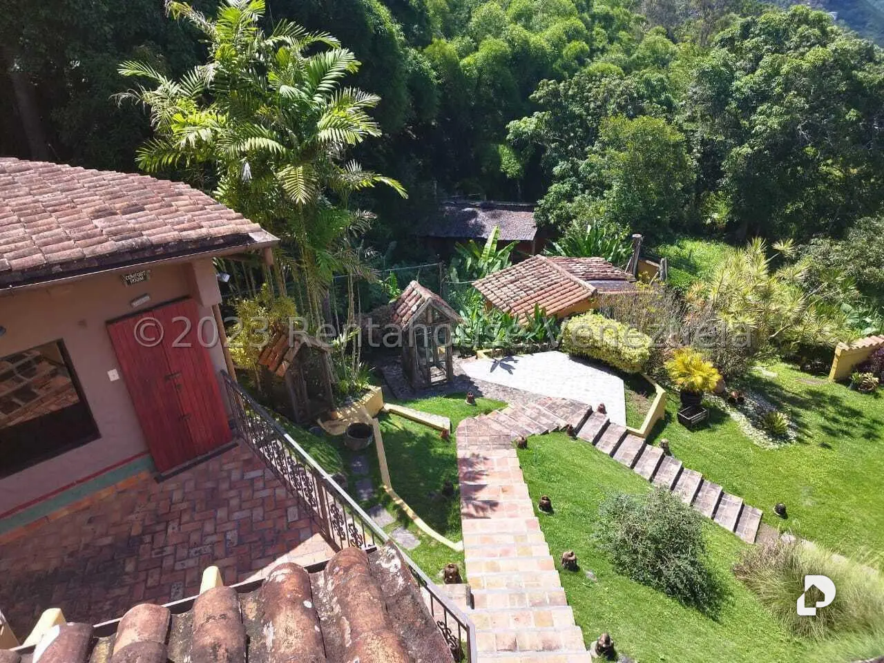 Casa en Oripoto, Caracas – 5
