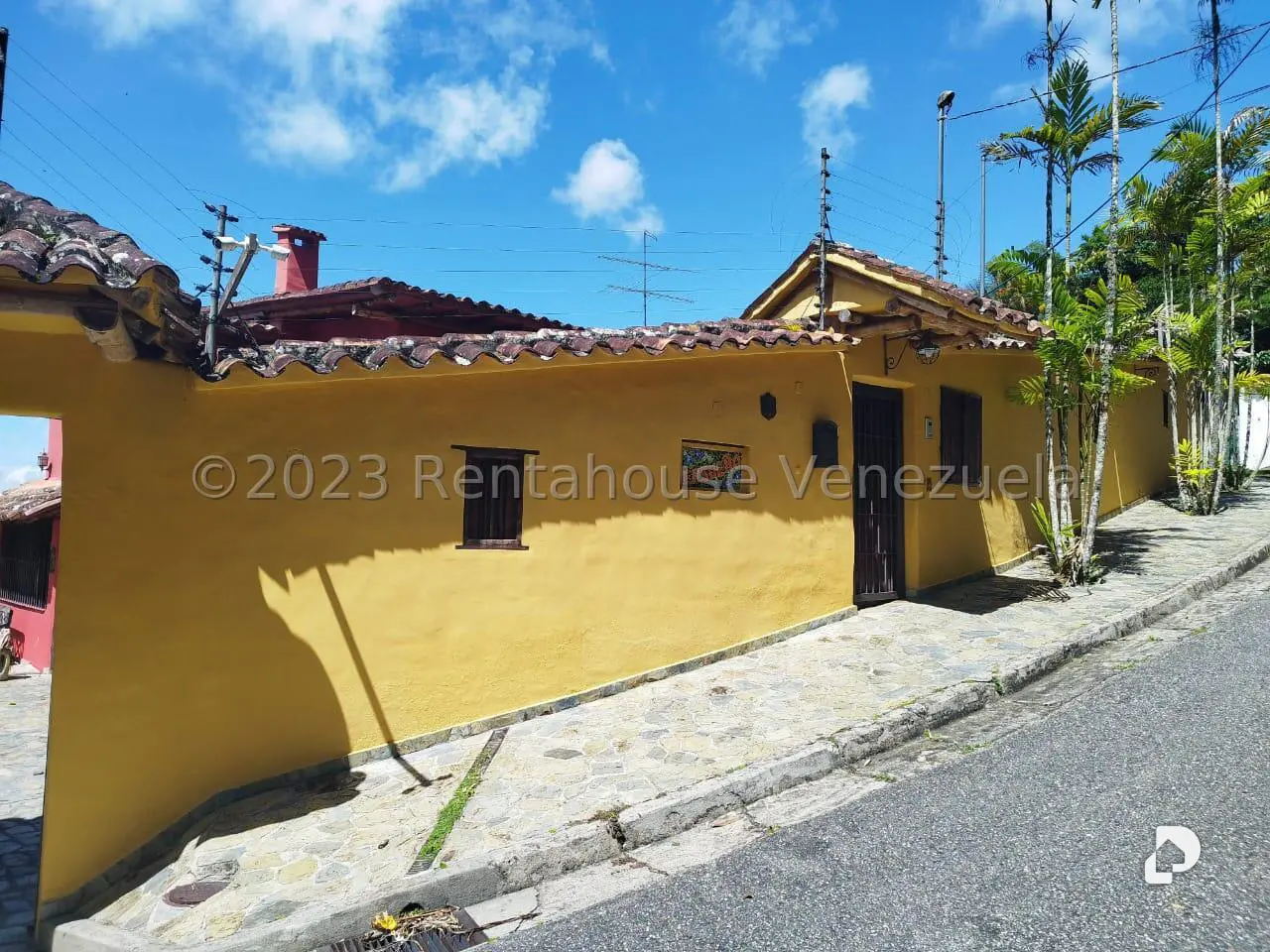 Casa en Oripoto, Caracas – 1